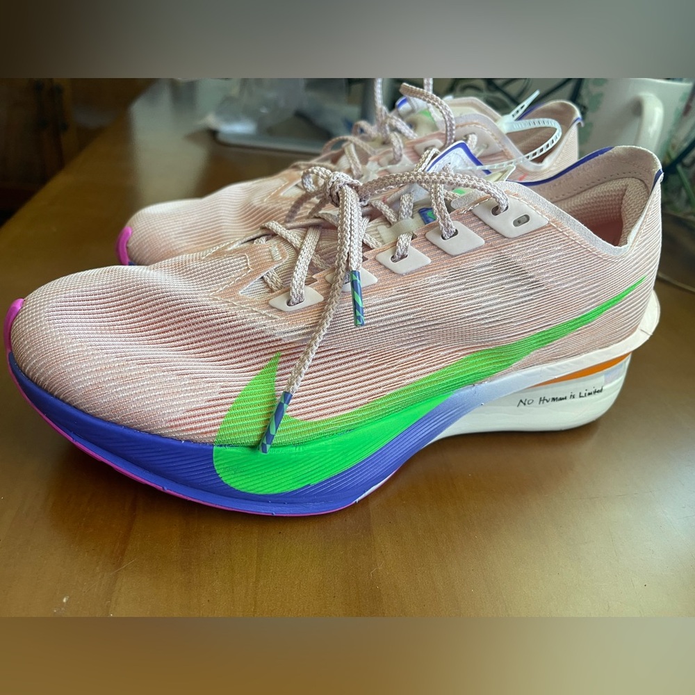 Nike Vaporfly 04
